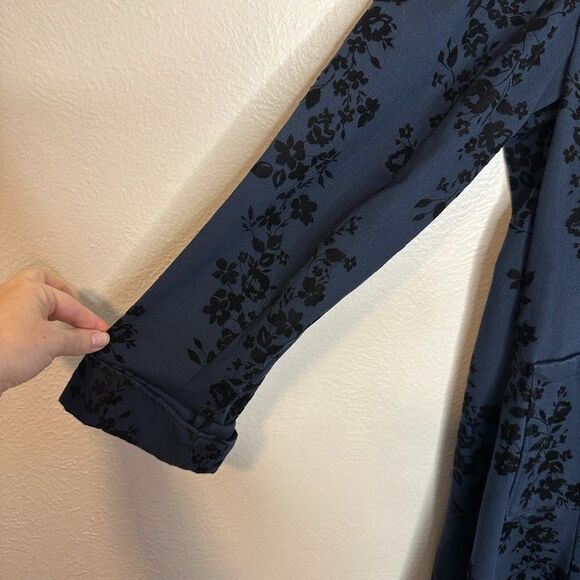 Vintage Y2K Betsey Johnson Navy Velvet Floral Trench Coat 90s Dark Academia M - Picture 7 of 9